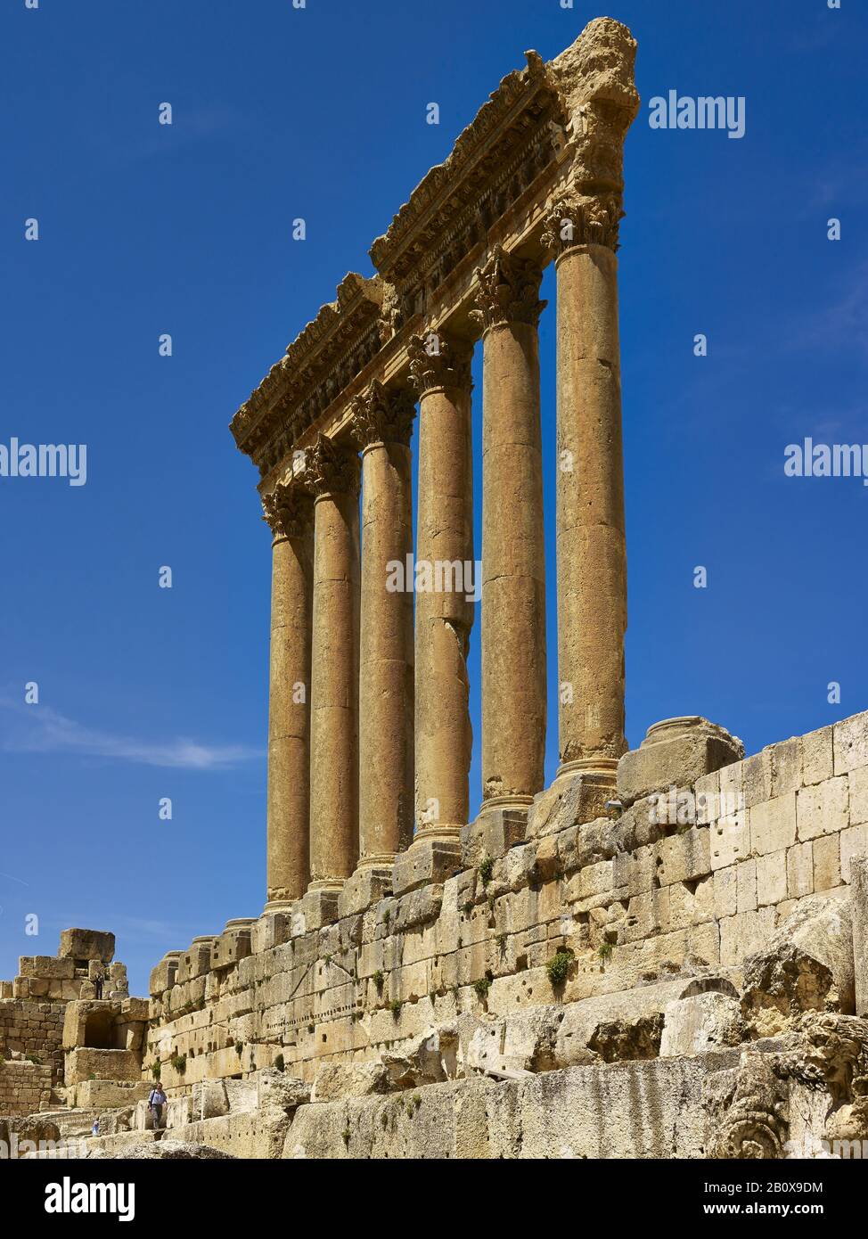 Pillars Of The Temple Of Jupiter In The Ancient City Of Baalbek ...