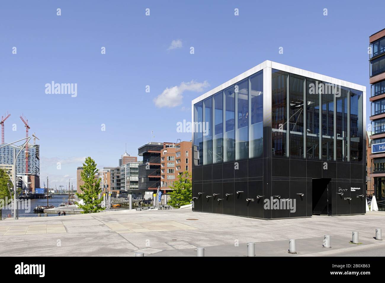 Info Pavilion, Magellan Terraces, Hafencity, Hamburg, Germany Stock Photo Alamy