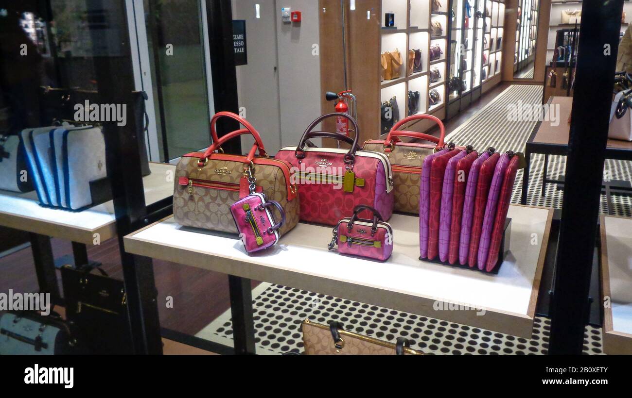 branded shoes shop near me
