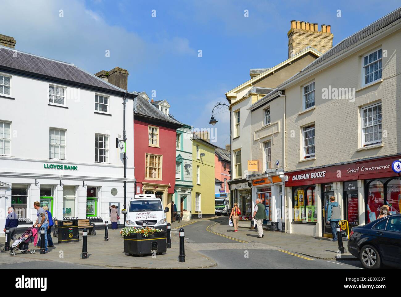 High Street, Brecon, Brecon Beacons National Park, Powys, Wales, United Kingdom Stock Photo