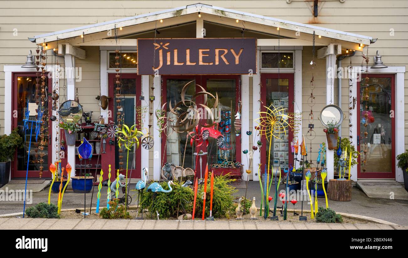 Jillery gallery and store in Eastsound on Orcas Island, San Juan Islands, Washington. Stock Photo