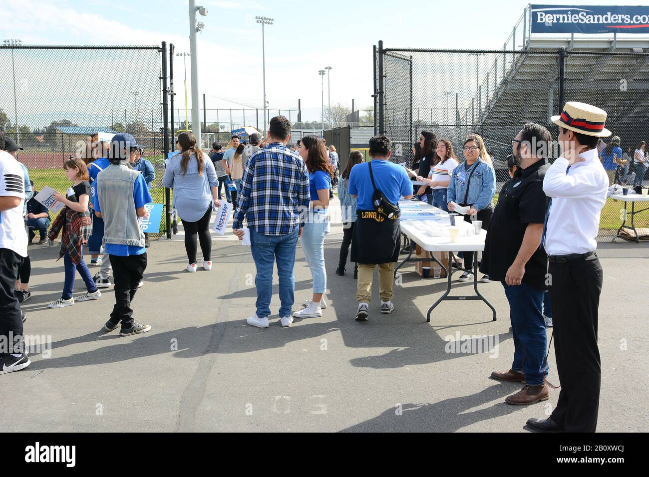 SANTA ANA, CALIFORNIA - 21 FEB 2020: Bernie Sanders Rally. Volunteers man a check-in table at a rally for the presidential candidate. Stock Photo