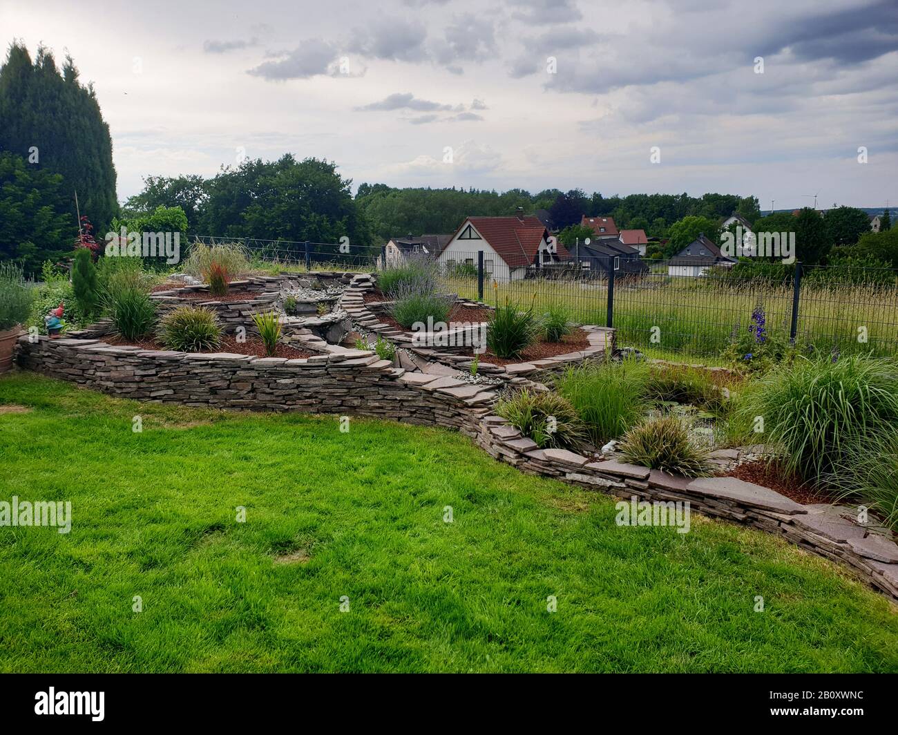 Raised bed garden stone hi-res stock photography and images - Alamy