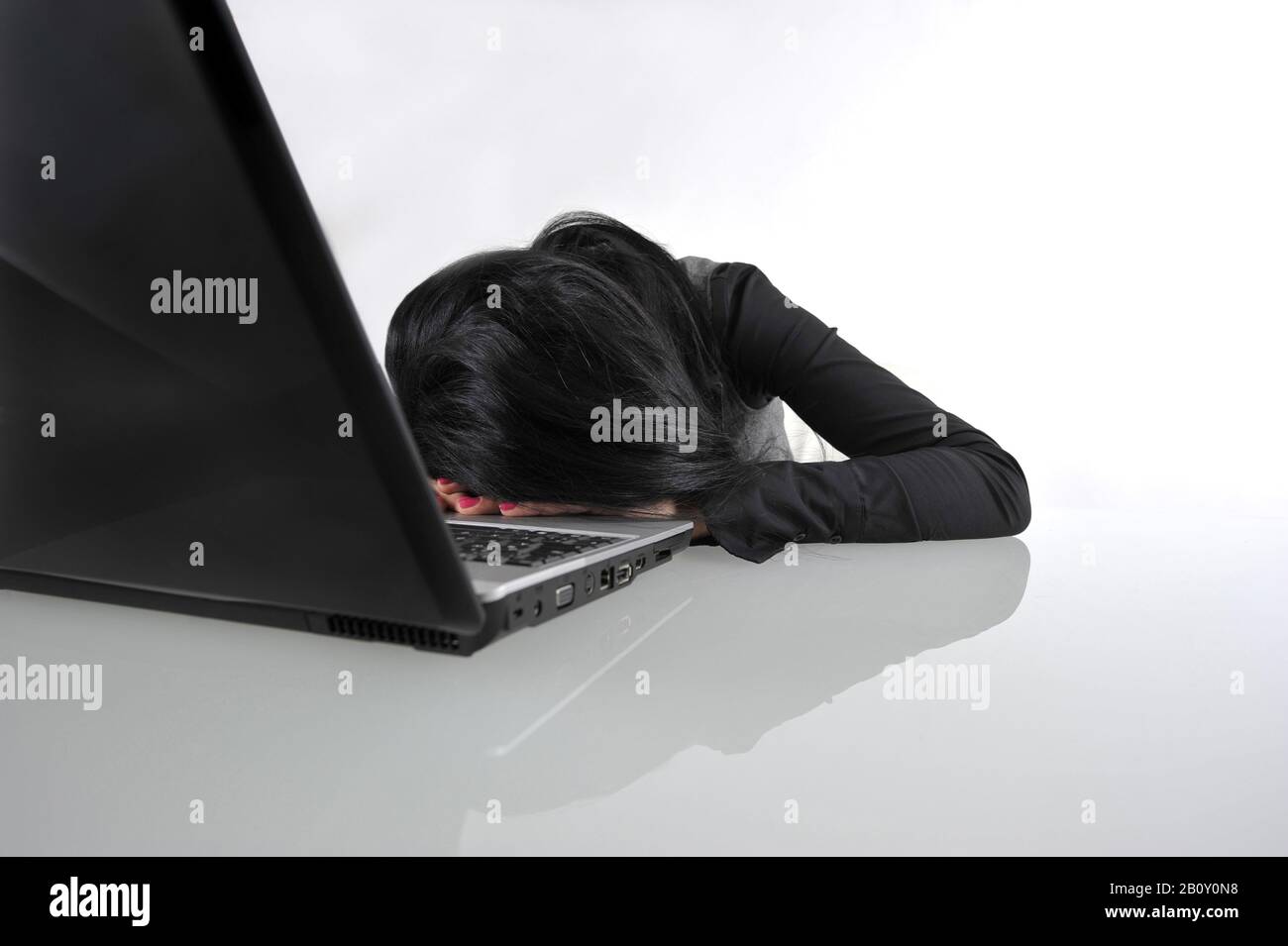 Young Indian business woman with notebook Stock Photo - Alamy
