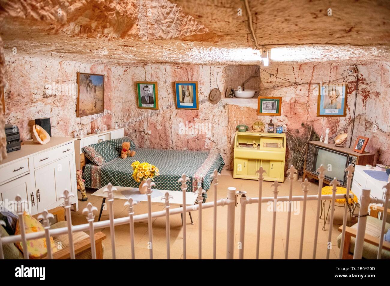 Bedroom in the Old Timers Mine & Museum in Coober Pedy, South Australia Stock Photo