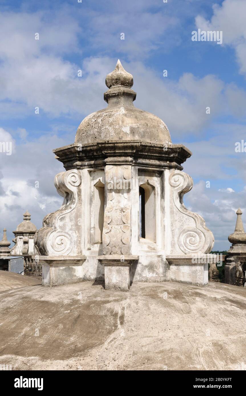 Roof decoration of the Basilica de la Asuncion, León, Nicaragua, Central America, Stock Photo