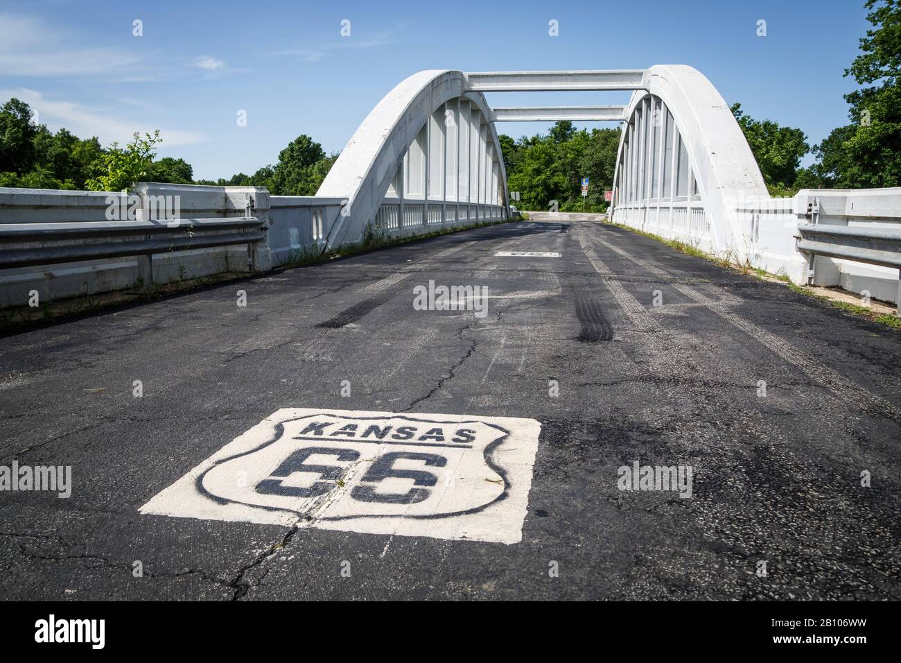 Rainbow Bridge, Historic Route 66, Riverton, Kansas, USA Stock Photo