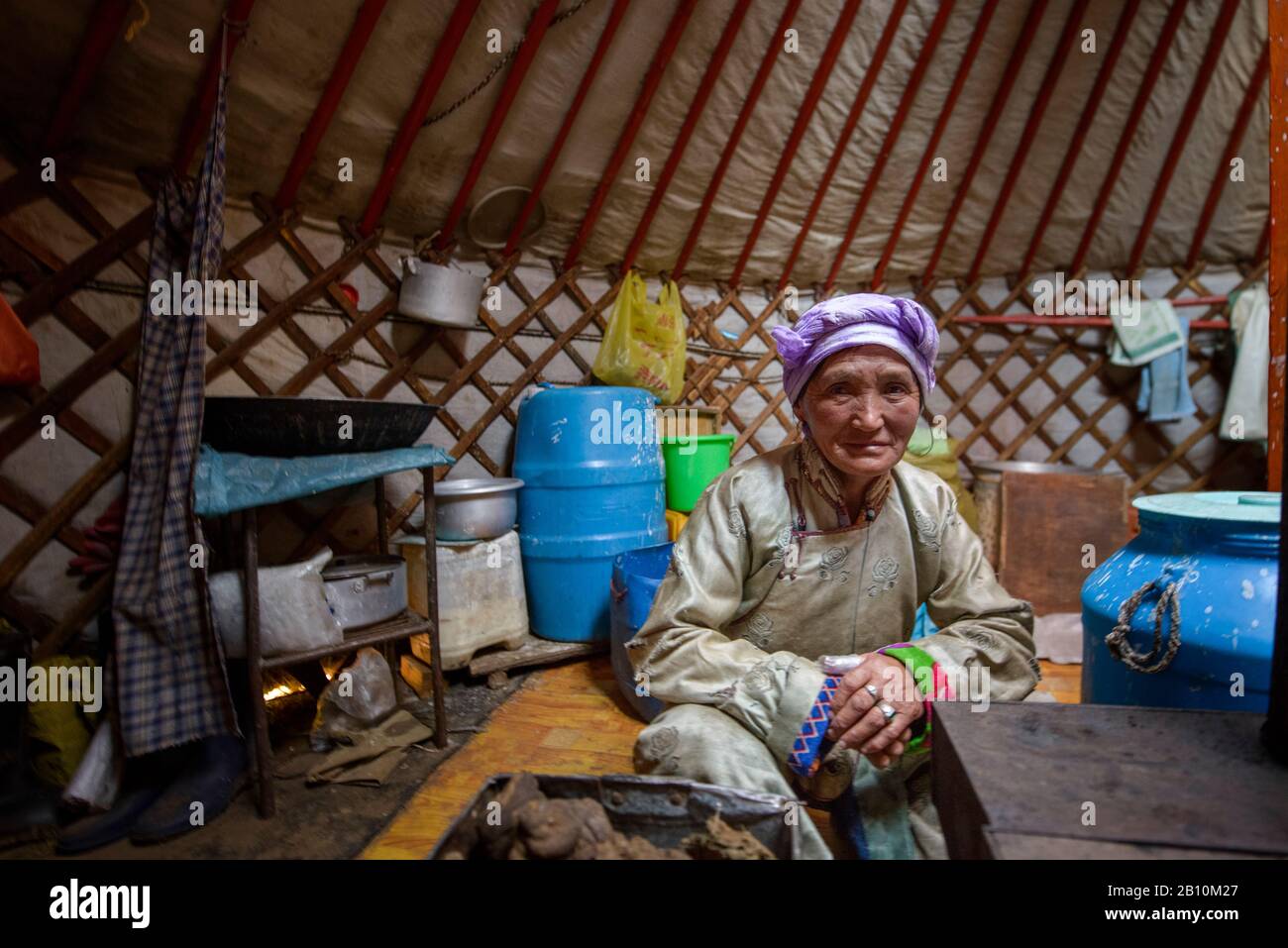 Mongolian Nomads In Their Yurts High Resolution Stock Photography and ...