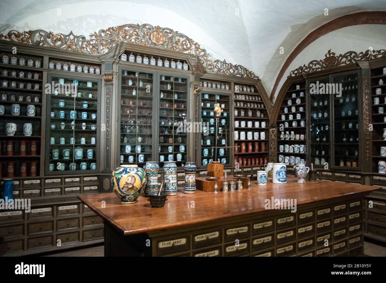 Historic farmacy laboratory in Heidelberg castle museum Stock Photo Alamy