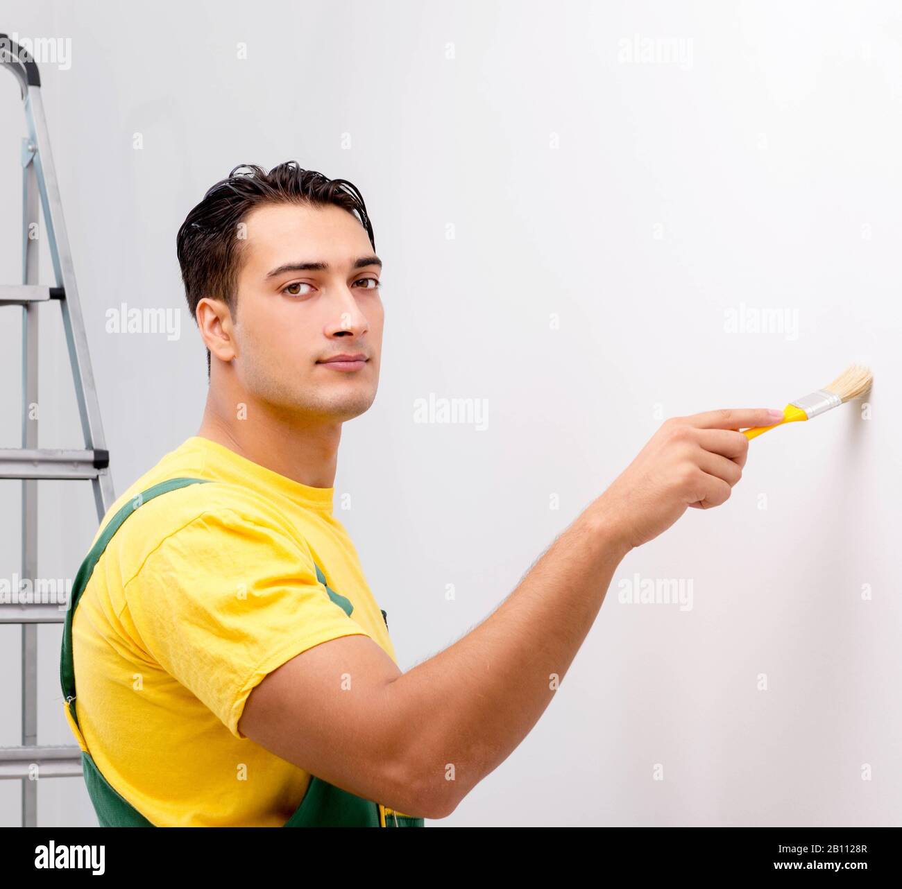 The construction worker working at the site Stock Photo - Alamy