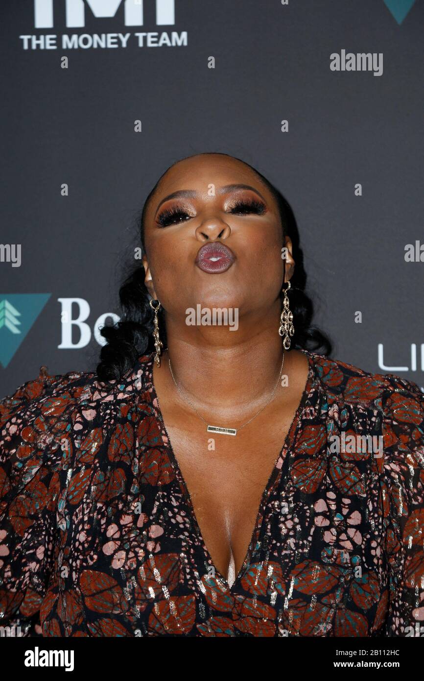 Torrei Hart walking the red carpet at Floyd Mayweather’s 43rd Birthday