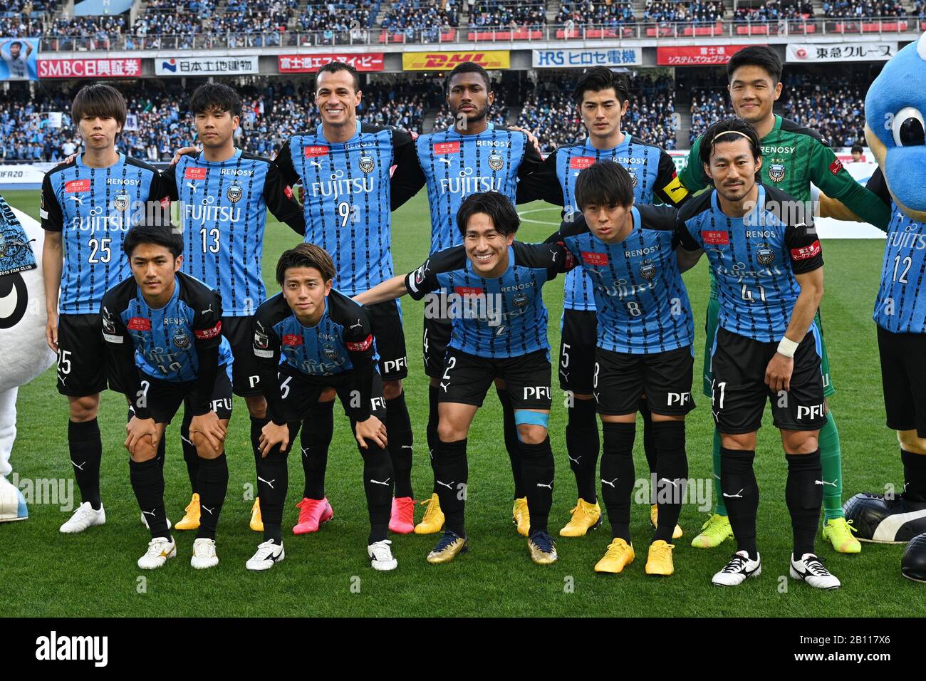 Kawasaki Frontale Team Group Line Up High Resolution Stock Photography And Images Alamy Kawasaki Frontale Team Group Line Up High Resolution Stock Photography And Images Alamy