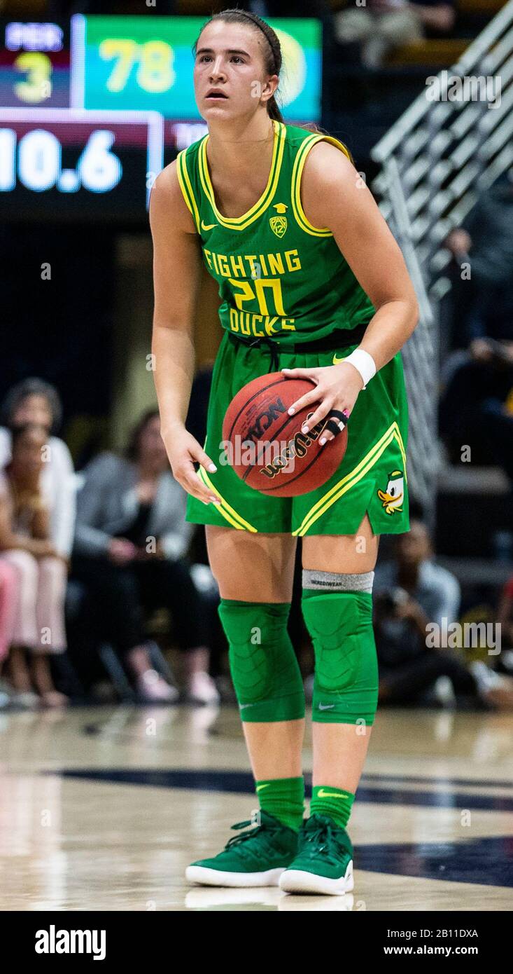 Sabrina ionescu 2020 hi-res stock photography and images - Alamy