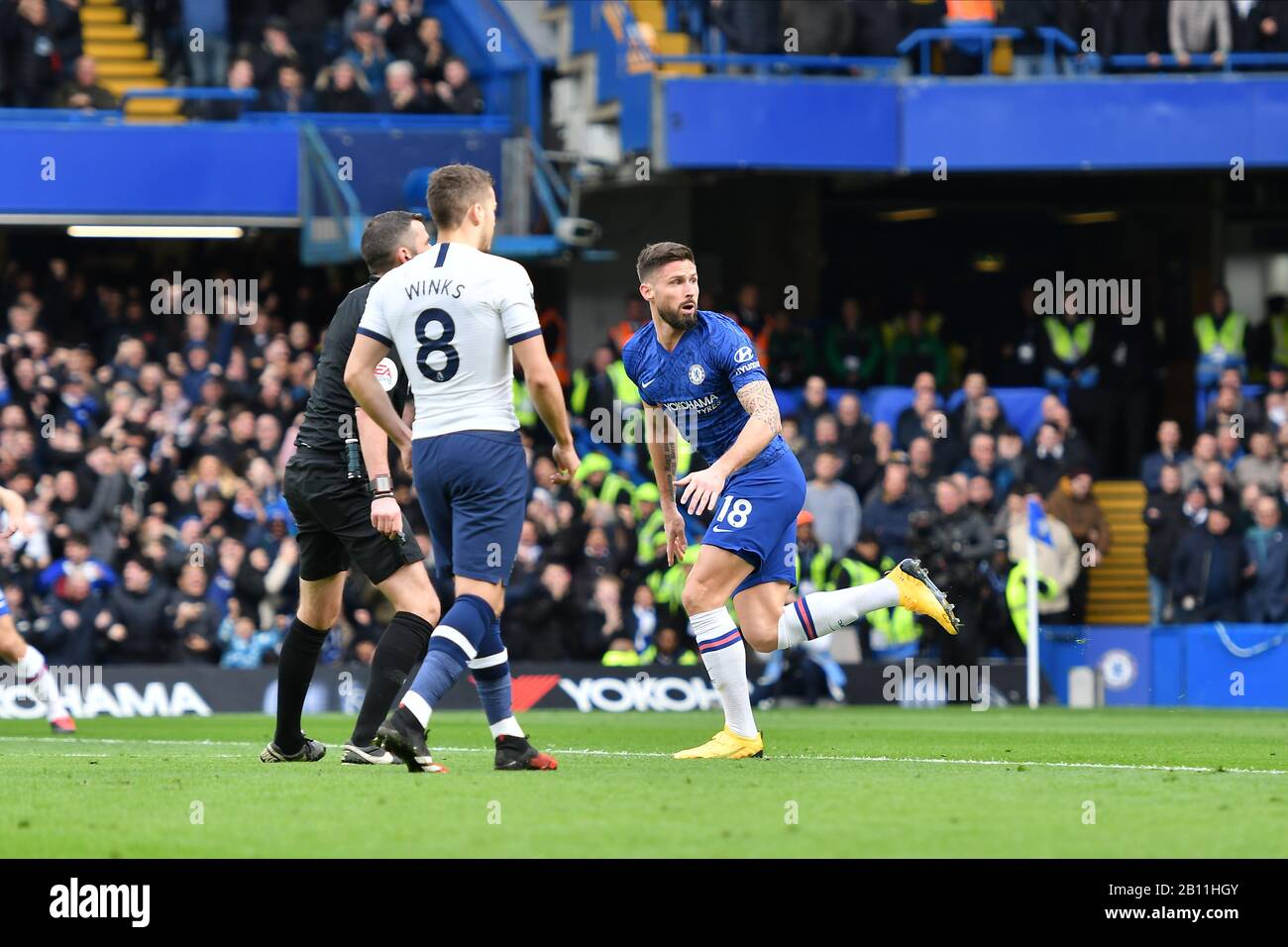 London Uk 22nd Feb 2020 Olivier Giroud Of Chelsea Fc Celebrates After Scoring His Team S First