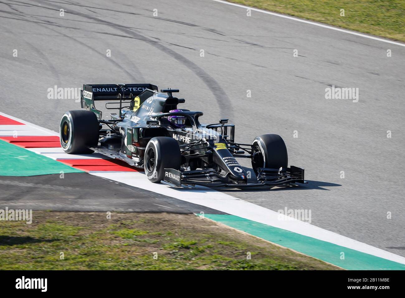 Formula one winter testing hires stock photography and images Alamy