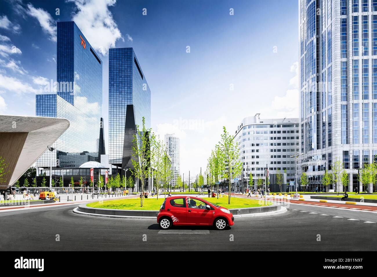 Station forecourt and traffic junction of Rotterdam, Netherlands Stock Photo Alamy