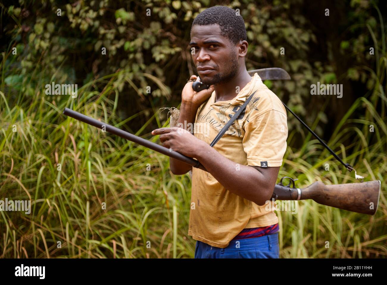 Poachers in the equatorial rainforest, Gabon, Central Africa Stock Photo
