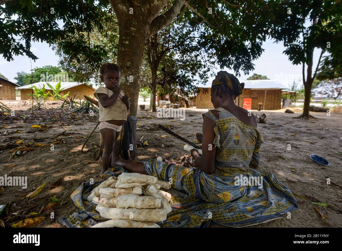 Woman preparing food, Democratic Republic of the Congo, Africa Stock Photo
