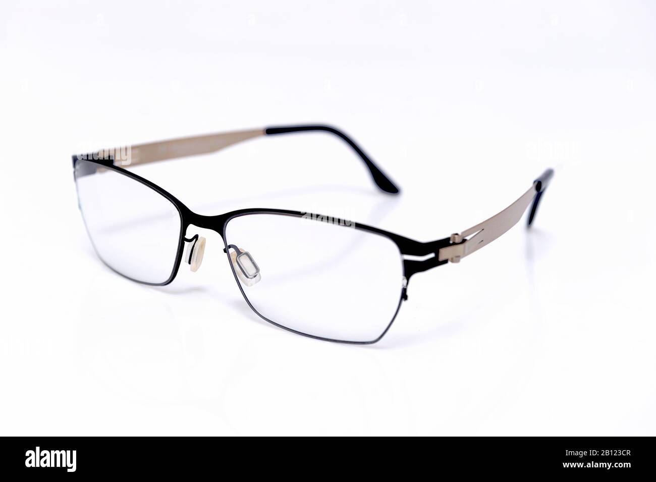 glasses, eyesight, sense, improvement, correction, diopter, defect