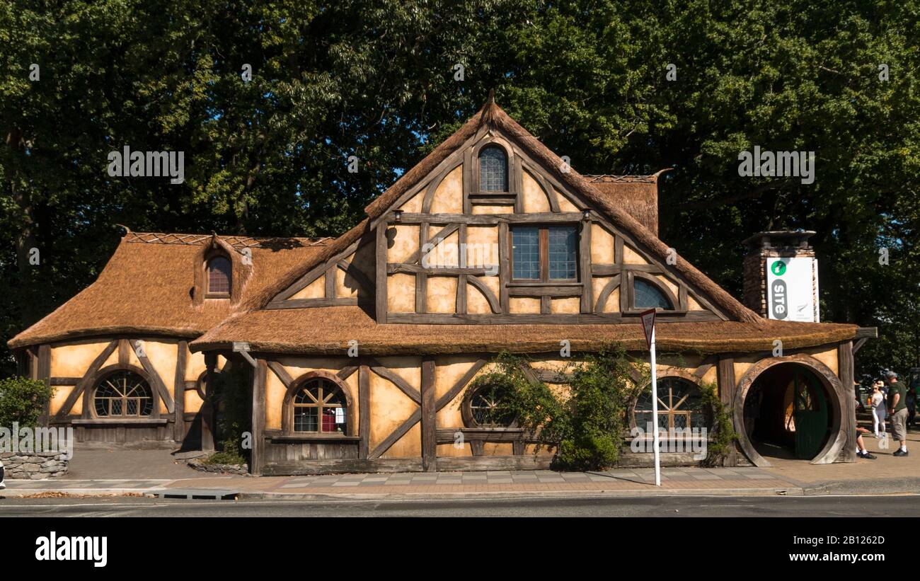 Even the tourist office in Matamata is built in Hobbit style, North Island, New Zealand Stock Photo