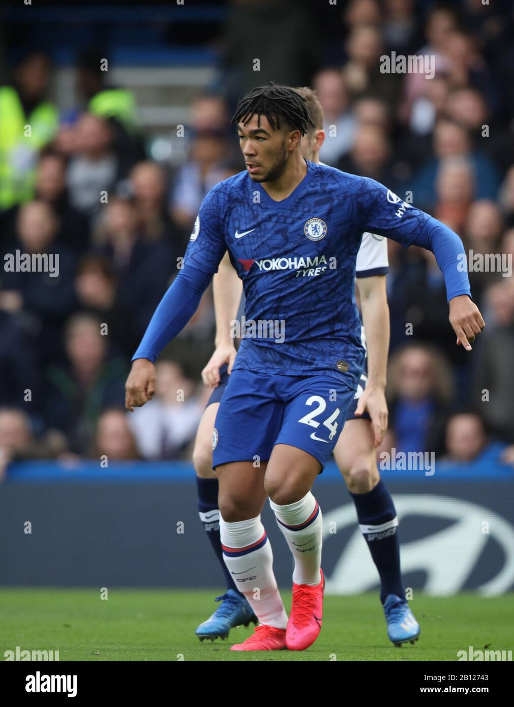 London, UK. 22nd Feb, 2020. Reece James (C) at the Chelsea v Tottenham Hotspur English Premier League game at Stamford Bridge, London, UK on February 22, 2020. **Editorial use only, license required for commercial use. No use in betting, games or a single club/league/player publications** Credit: Paul Marriott/Alamy Live News Stock Photo