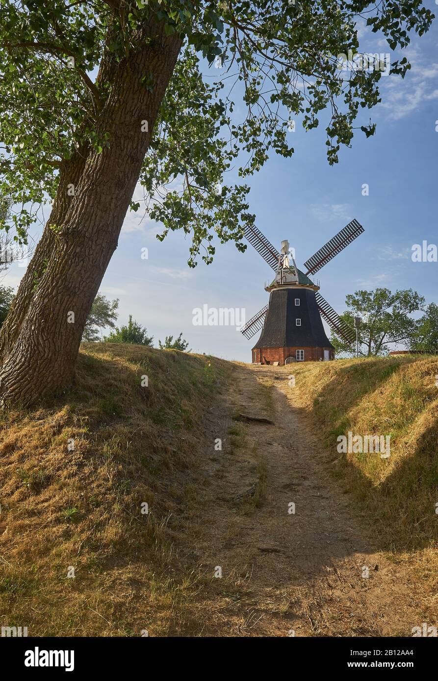 Europe stove hires stock photography and images Alamy
