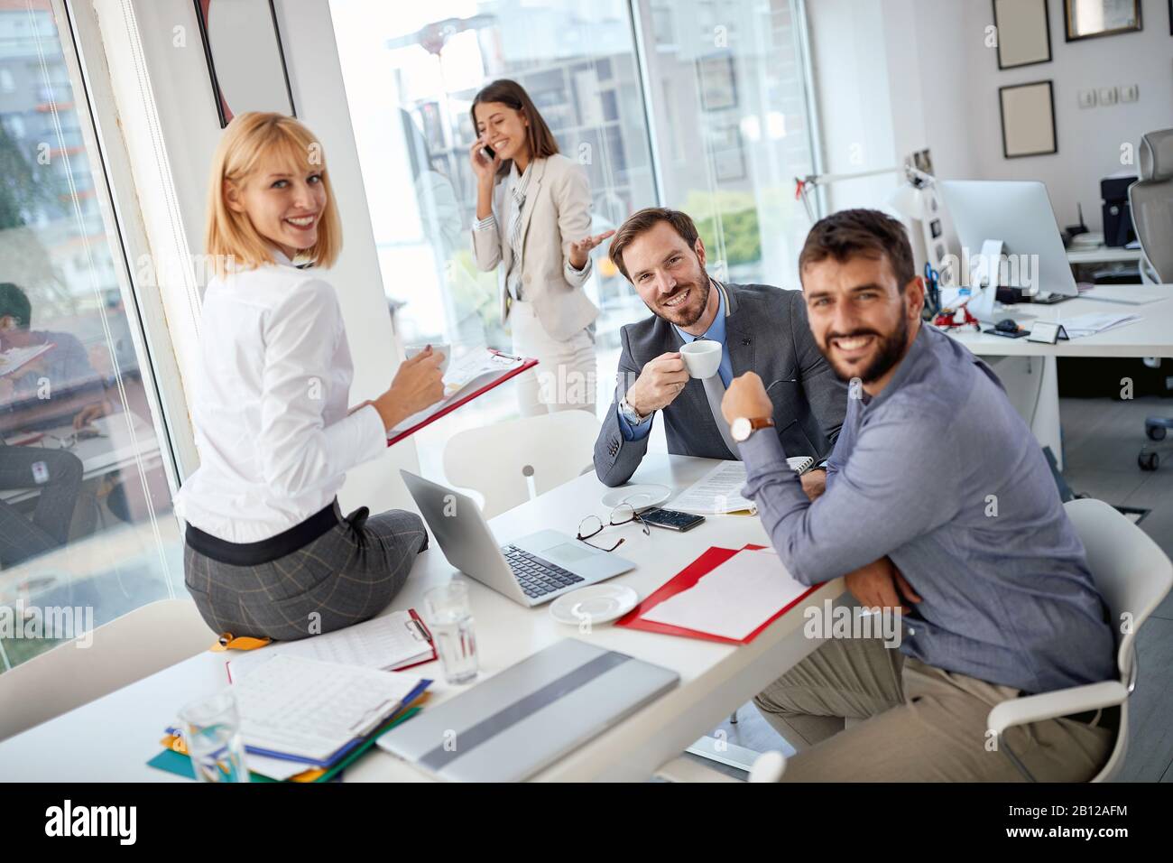 Startup Diversity Teamwork Business Brainstorming Meeting Concept Stock ...
