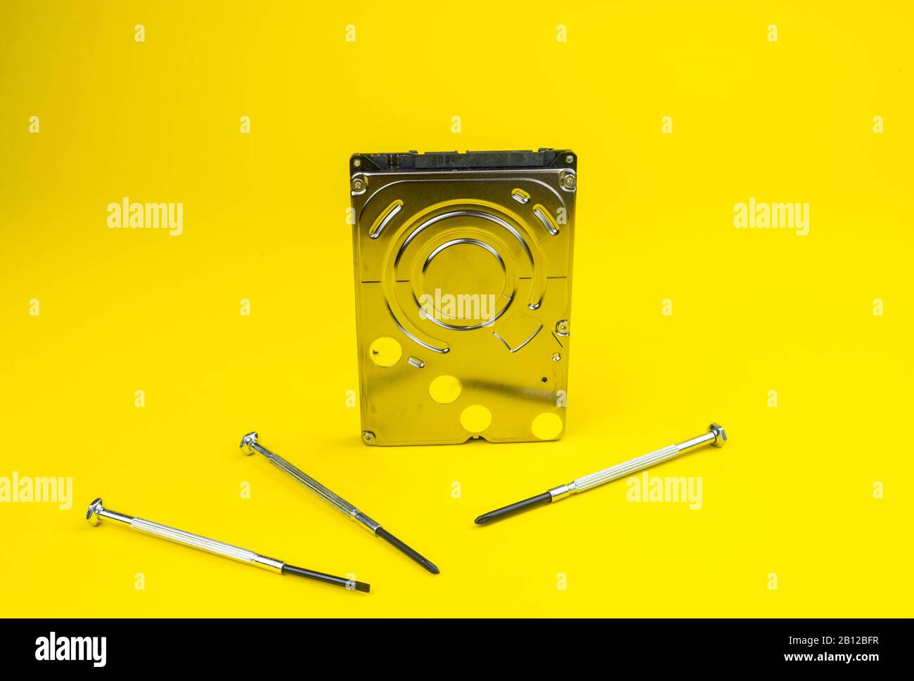 White hard disk drive screwdriver hi-res stock photography and images ...