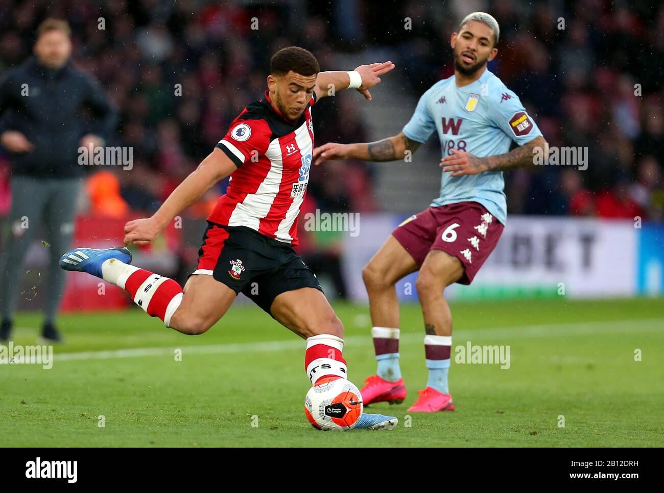 Che adams southampton hi-res stock photography and images - Alamy