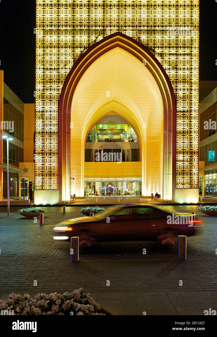 Main Entrance Of DUBAI MALL the World s Largest Mall Downtown Dubai main-entrance-of-dubai-mall-the-world-s-largest-mall-downtown-dubai