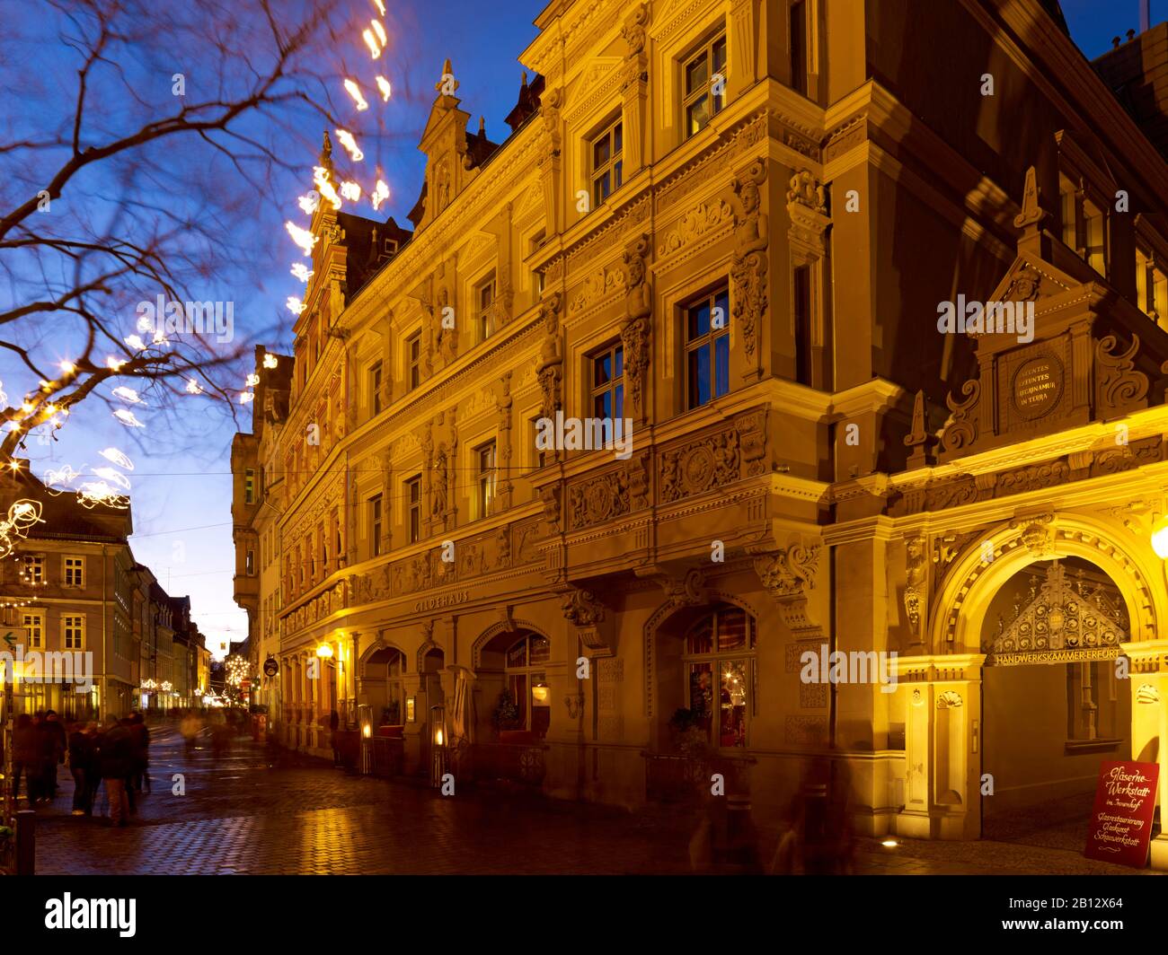 Square Fish Market,House to the Wide Herd and Guild House at Christmas time,Erfurt,Thuringia,Germany Stock Photo