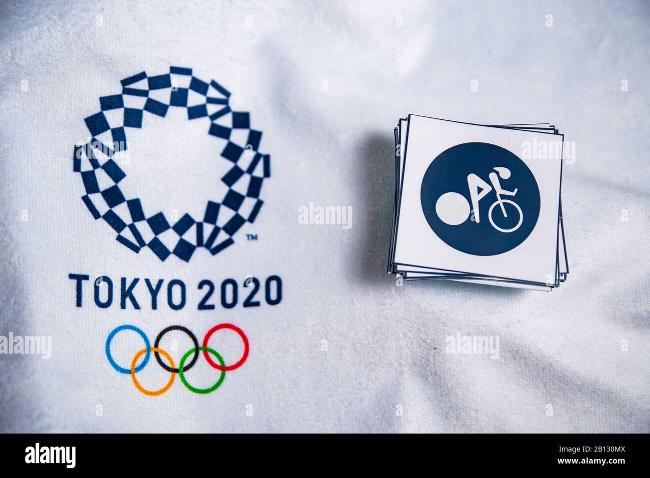TOKYO, JAPAN, JANUARY. 20. 2020: Cycling Track Icon for summer olympic Game Tokyo 2020, White background. Official logo and pictograms Stock Photo