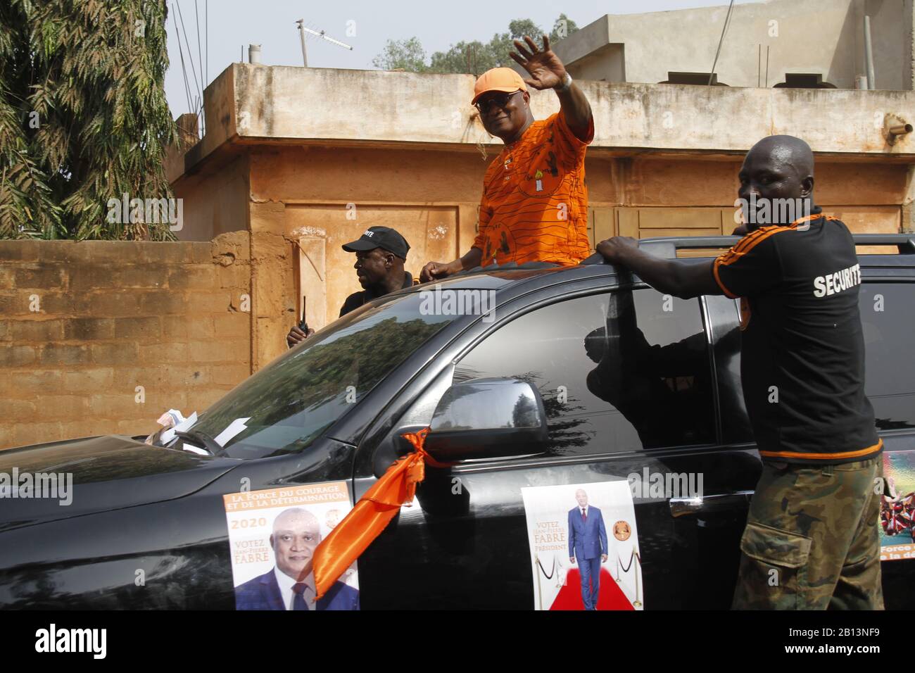 Lome, Togo. 20th Feb, 2020. Former leader of the opposition Jean-Pierre Fabre (C) waves to supporters in Lome, Togo, on Feb. 20, 2020. Togo's presidential election kicked off on Saturday at 7 a.m. local time (0700 GMT). Seven candidates, including the incumbent president Faure Gnassingbe, who has been in power since 2005 and is looking for a fourth term, compete for presidency. Credit: Xiao Jiuyang/Xinhua/Alamy Live News Stock Photo