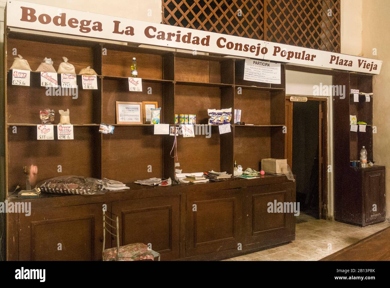 Bodega La Caridad del Consejo Popular, La Habana, Cuba Stock Photo
