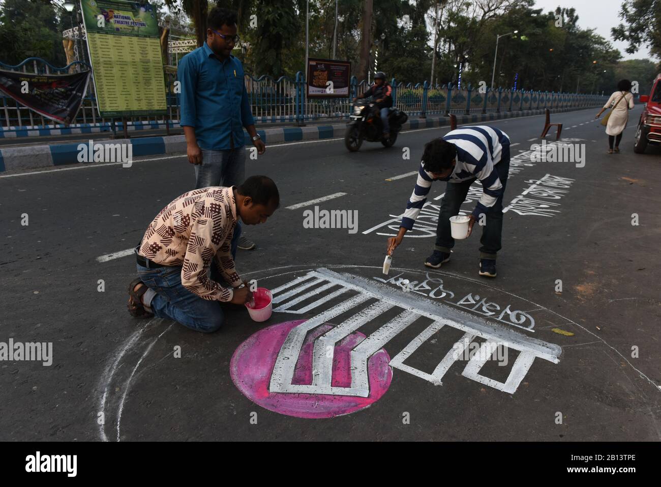 21st February was declared to be the International Mother Language Day by UNESCO in 1999. The declaration came up in tribute to the Bangla Language Movement to abolish Urdu as an official language done by the Bangladeshis (then the East Pakistanis). It is also known as Shohid Dibosh (Martyr Day) for those who sacrificed their precious life for sake of Bangla Bhasa(Bengali language). In Kolkata International Mother Language Day whole day and night was celebrated by a welfare organisation started from 20th-21st February, 2020 (Photo by Sukhomoy Sen/Pacific Press) Stock Photo