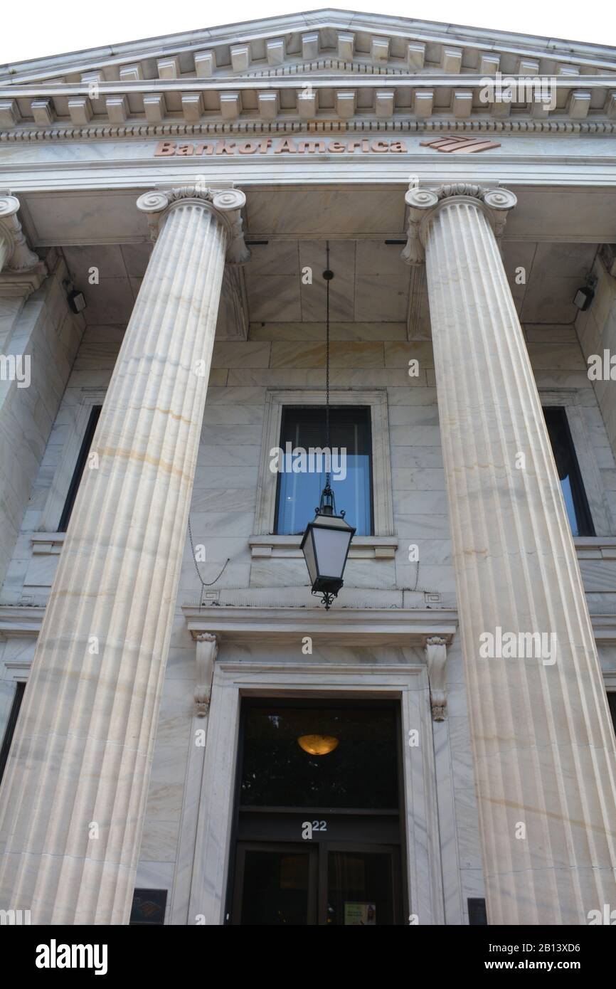 Savanah, Georgia and examples of historic architecture Stock Photo - Alamy