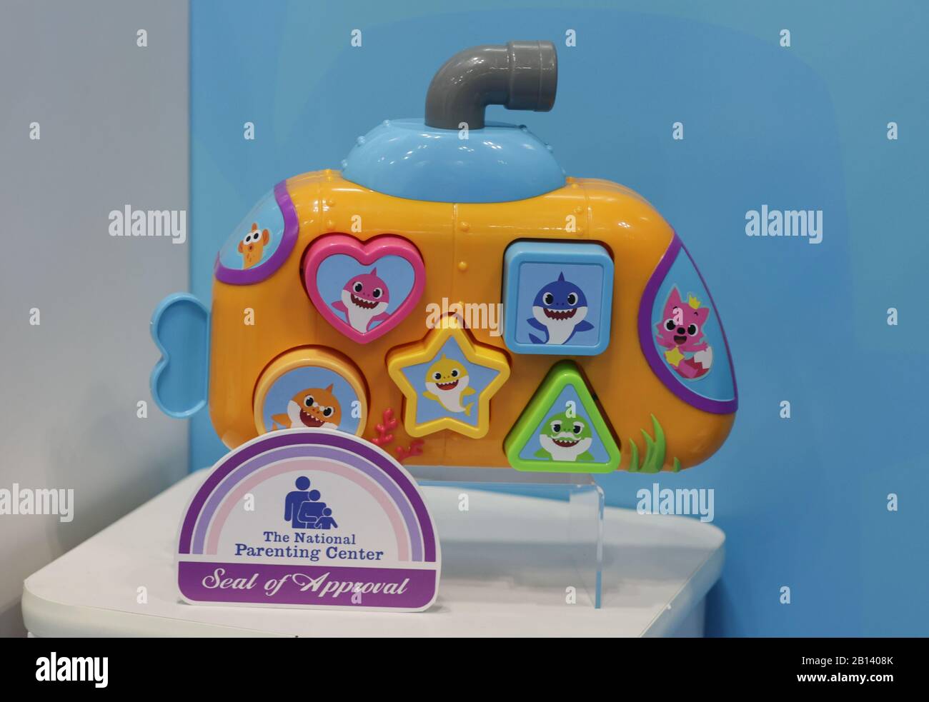 New York, NY, USA. 22nd Feb, 2020. Javits Center, New York, USA, February 22, 2020 - Baby Shark Toy from PinkFong on Display for Thousands of People and Participated During the First day of the 2020 Toy Fair New York. The Toy Industry Association (TIA) ) Claim that the New York Toy Fair is One of the Largest Toy Show in the World. Photo: Luiz Rampelotto/EuropaNewswire.PHOTO CREDIT MANDATORY. Credit: Luiz Rampelotto/ZUMA Wire/Alamy Live News Stock Photo