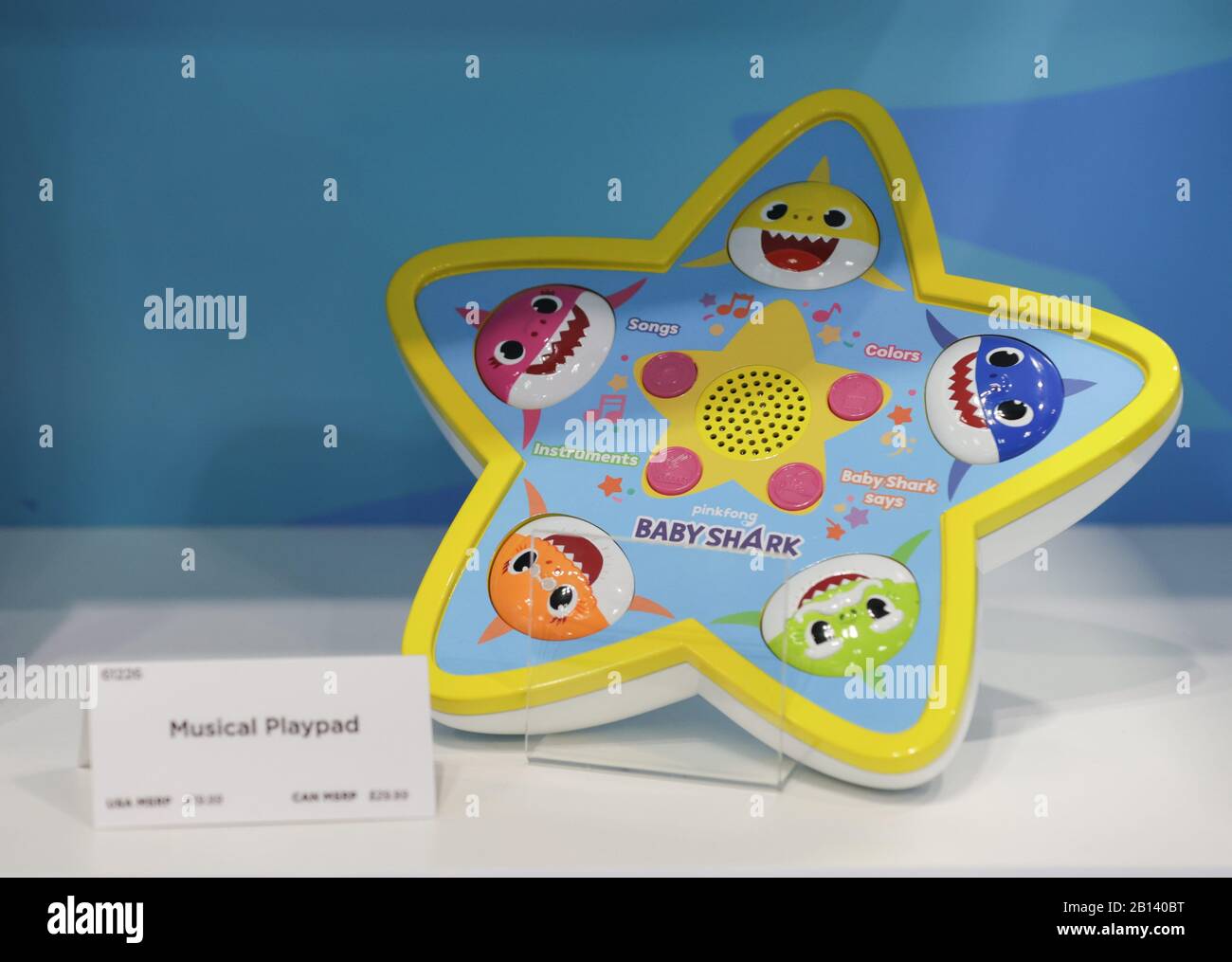 baby shark toy show