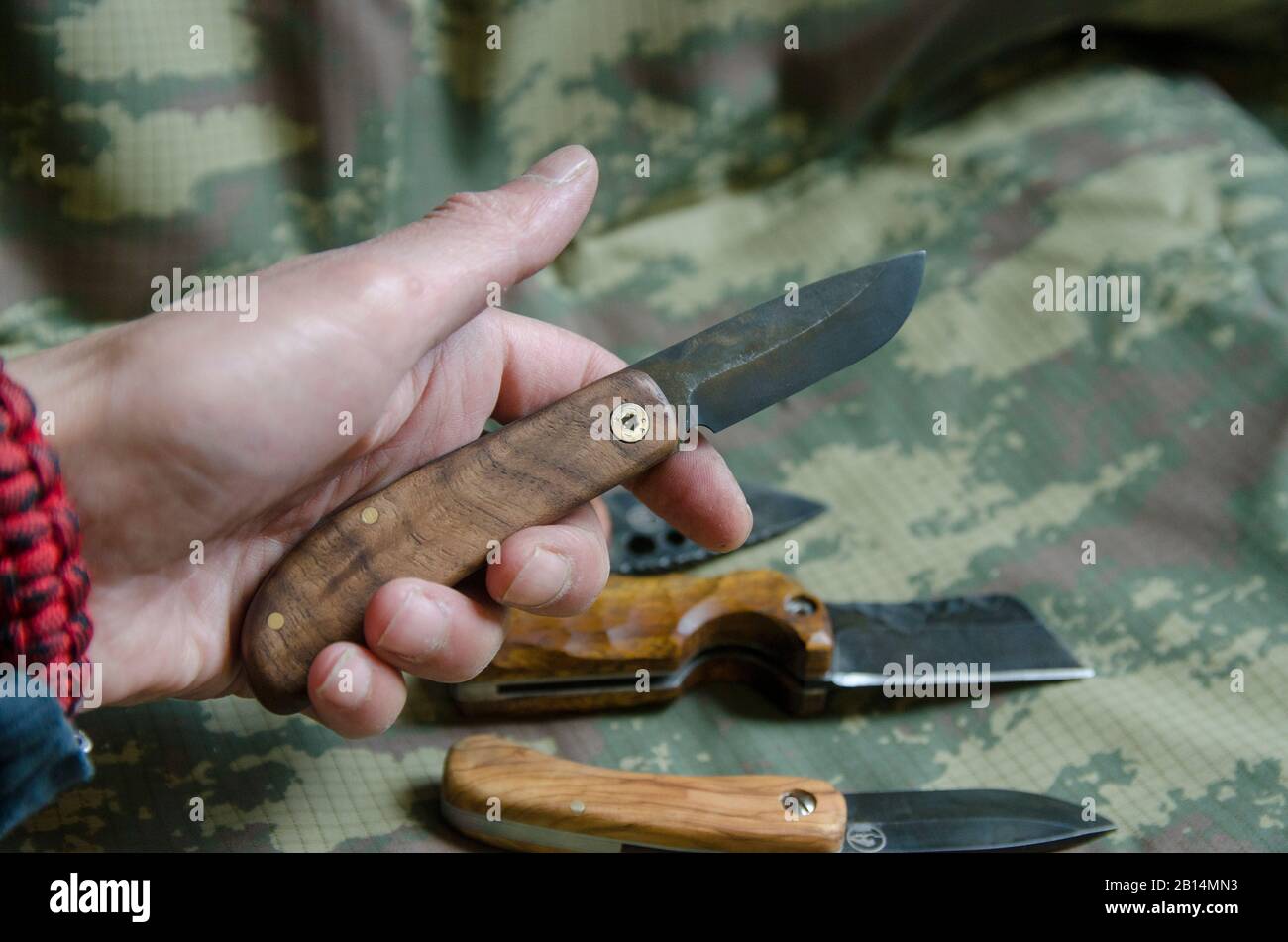 Bushcraft Knife 2 Stock Photo Alamy