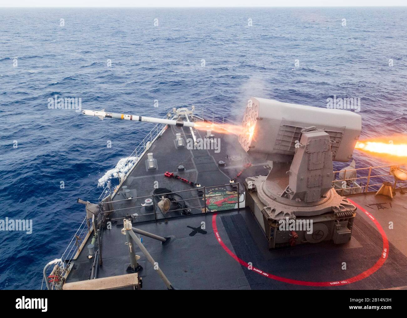 The amphibious dock landing ship USS Ashland (LSD 48) launches a Rolling Airframe Missile (RAM) during a missile exercise (MSLEX) in the Pacific Ocean, March 16, 2019. MSLEXs are designed to increase the tactical proficiency, lethality, and interoperability of participating warships in an era of great power competition. (U.S. Navy photo by Mass Communication Specialist 2nd Class Markus Castaneda) Stock Photo