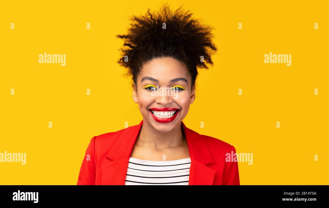 Laughing black girl hi-res stock photography and images - Alamy