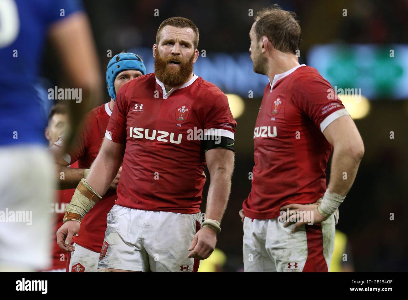 Jake Ball of Wales (l) speaks to Alun Wyn Jones of Wales. Wales v France, Guinness Six Nations championship 2020 international rugby match at the Principality Stadium in Cardiff ,Wales , UK on Saturday 22nd February 2020.   pic by Andrew Orchard/Alamy Live News  PLEASE NOTE PICTURE AVAILABLE FOR EDITORIAL USE ONLY Stock Photo