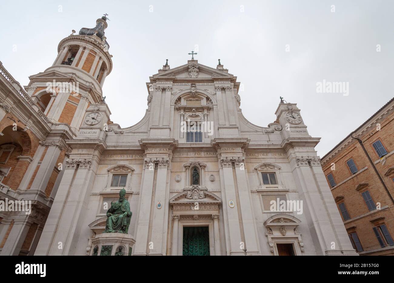 Loreto Santuario Della Santa Casa Loreto Santuario della Santa Casa facade (Basilica of Santa Casa) Low