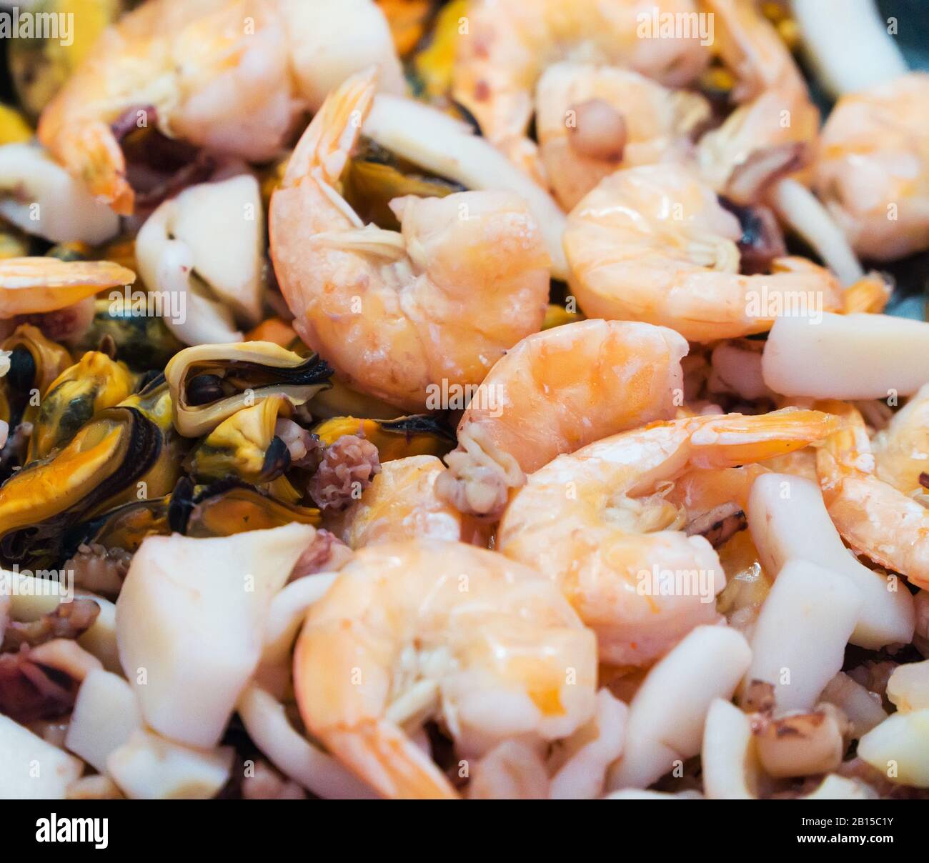 Seafood Mix. Squid, shrimp, mussels and octopus Stock Photo Alamy