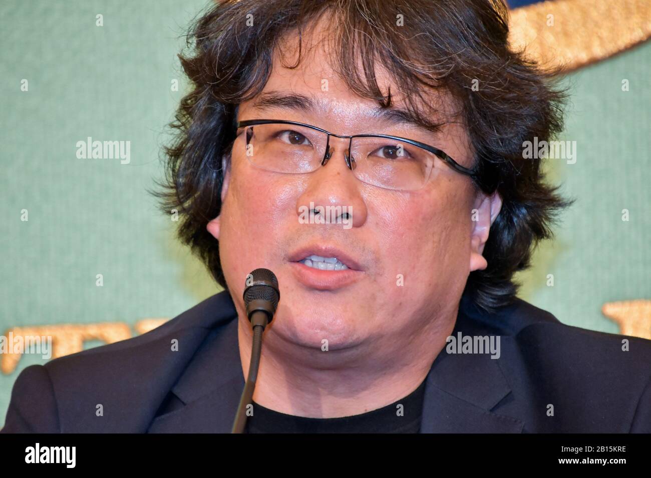 Tokyo, Japan. 23rd Feb, 2020. South Korean Director Bong Joon-ho, Oscar winner of Best Original Screenplay, Best Director and Best Picture for 'Parasite,' attends the press conference in Tokyo, Japan on Sunday, February 23, 2020. This film's some shooting locations have become tourist sites in Seoul, South Korea. Photo by Keizo Mori/UPI Credit: UPI/Alamy Live News Stock Photo