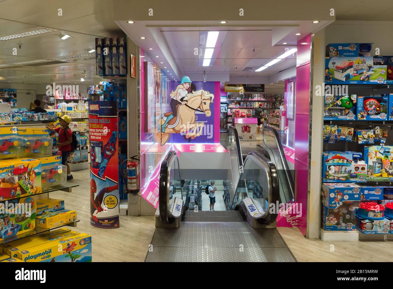 Barcelona, Spain - August 17, 2017: Barcelona is the tourist center of  Europe. The largest shopping center in Spain El Corte Ingles Stock Photo -  Alamy