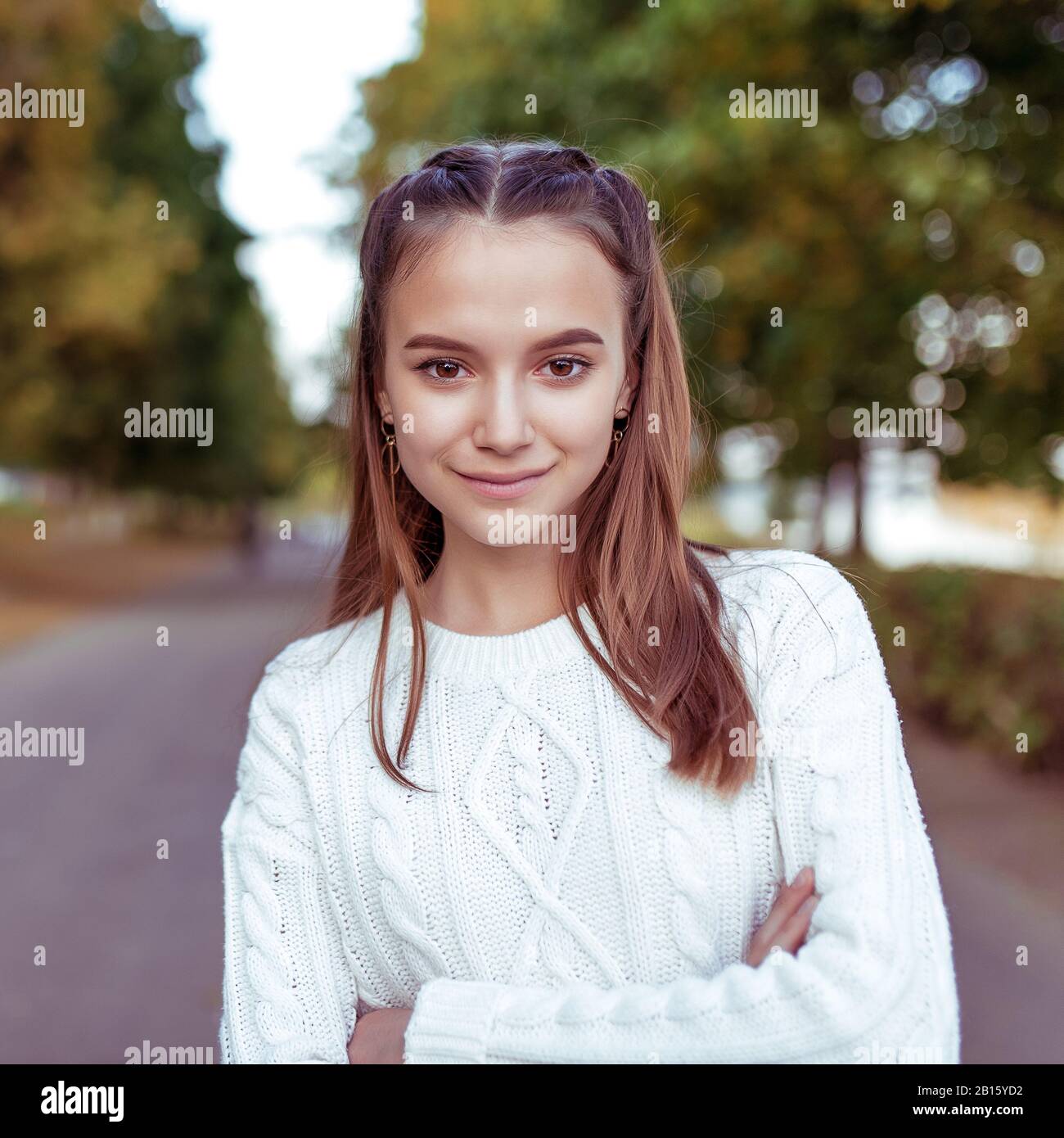 sweater teenage girl