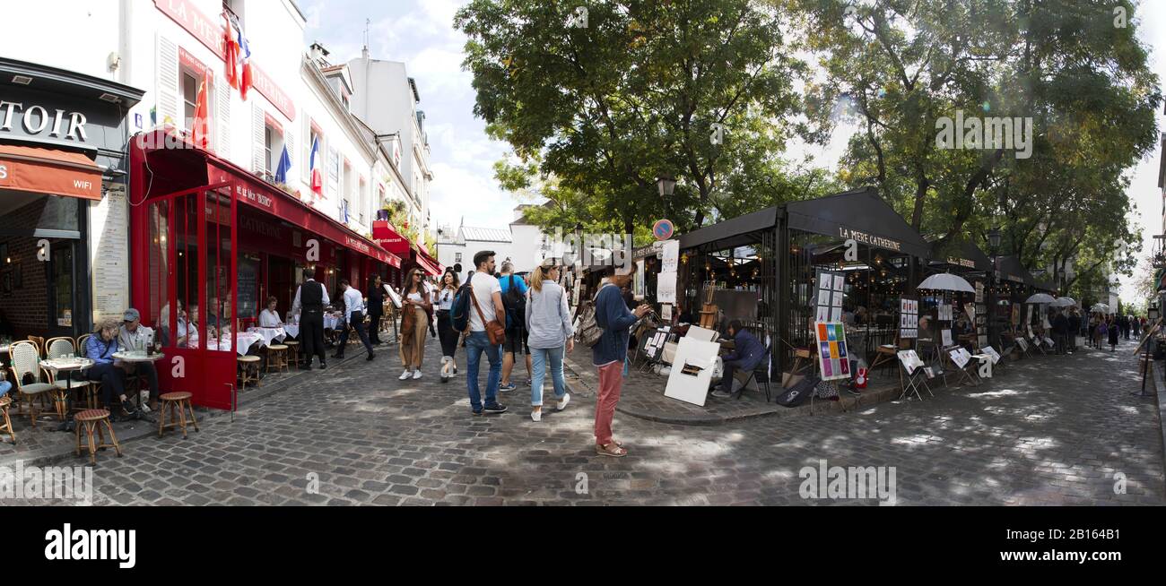 Paris, France - September 17, 2019: The Tertre square located in the heart of the Montmartre district, a place very visited by tourists Stock Photo