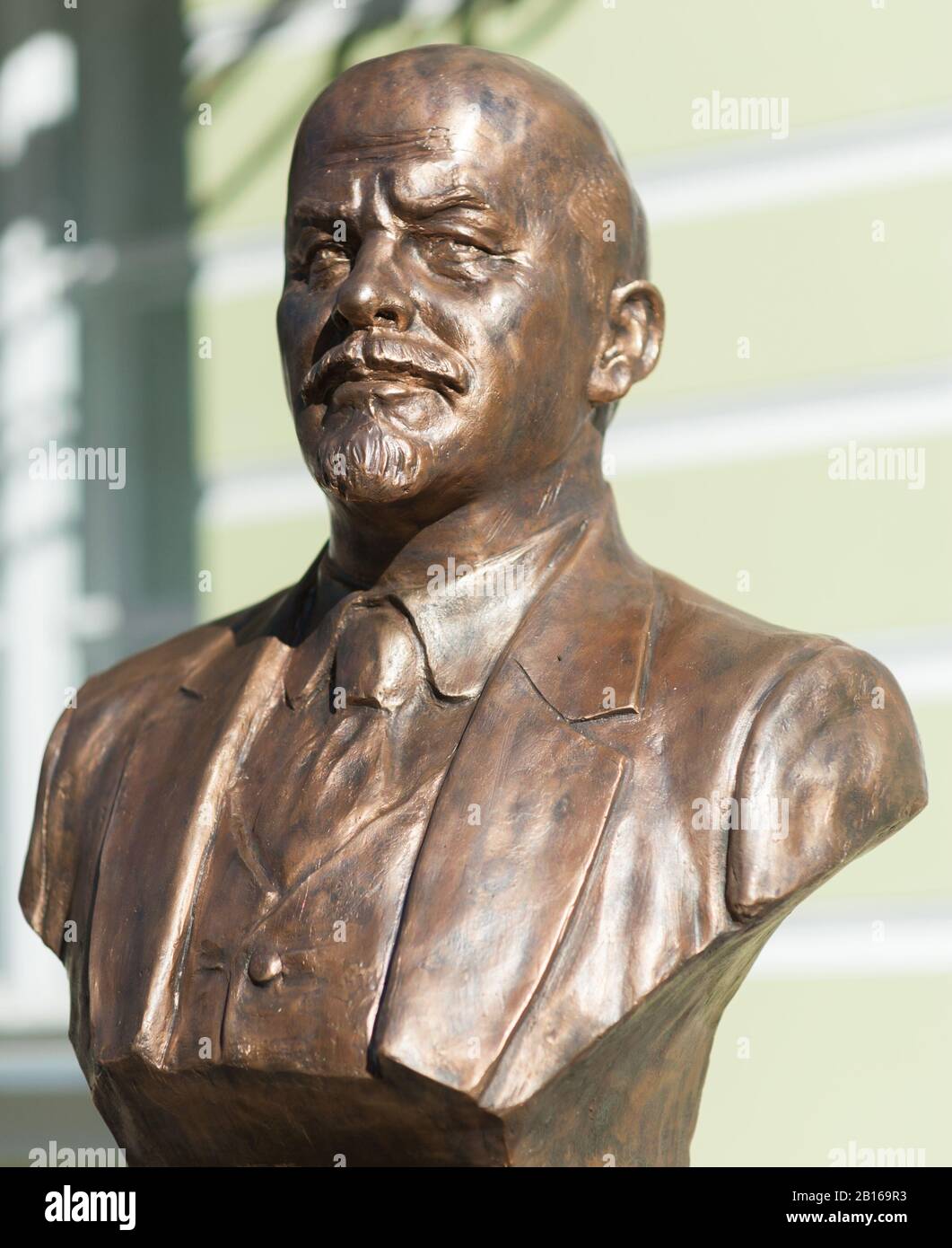 September 23, 2017 Moscow Russia Bust Chairman of the Council of People's Commissars of the USSR Vladimir Lenin made Zurab Tsereteli at the Rulers All Stock Photo