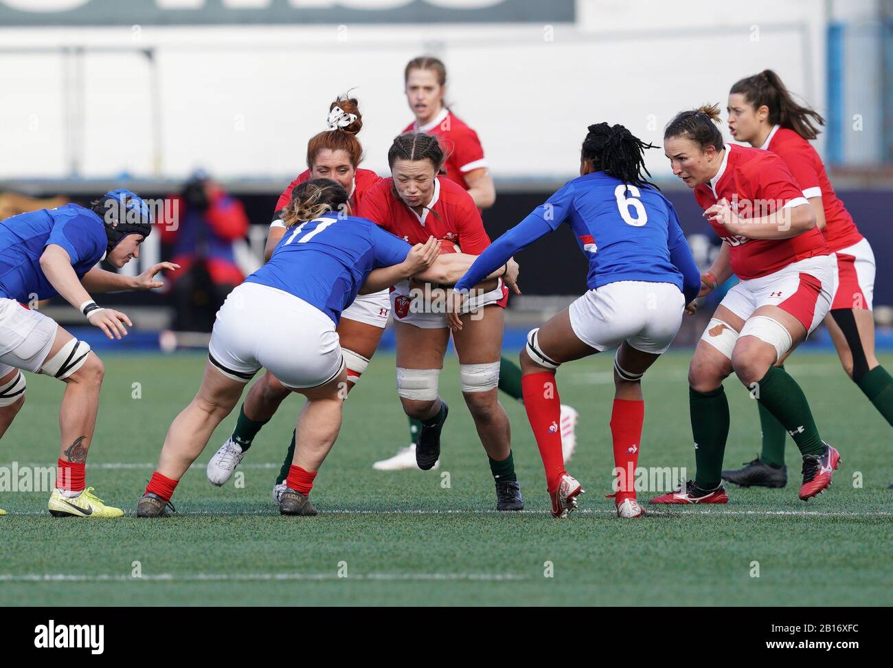 Alisha Butchers Wales In Action During The Women S Six Nations Rugby Match Between Wales And France At Cardiff Arms Park Final Score Wales 0 50 France Stock Photo Alamy
